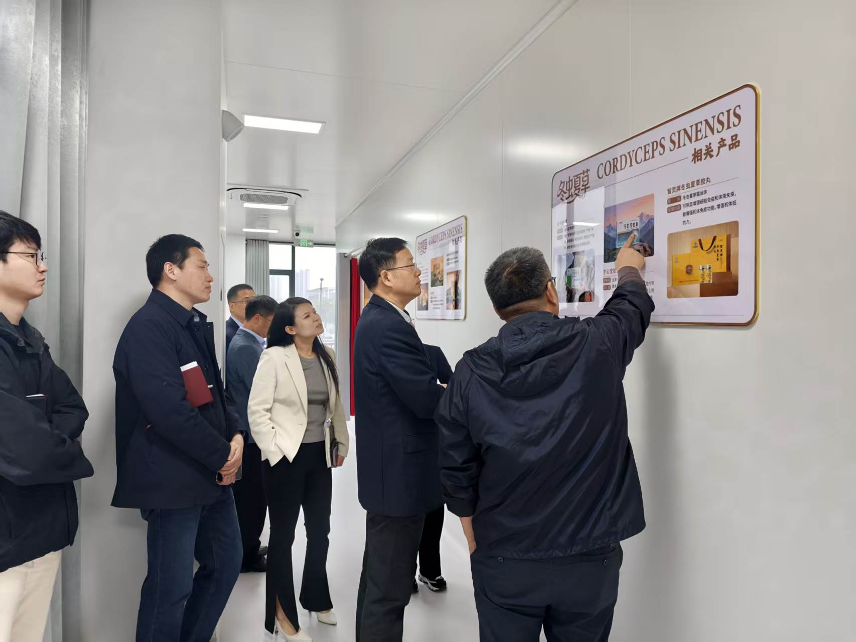 包河区委书记周天斌莅临333体育调研指导工作！
